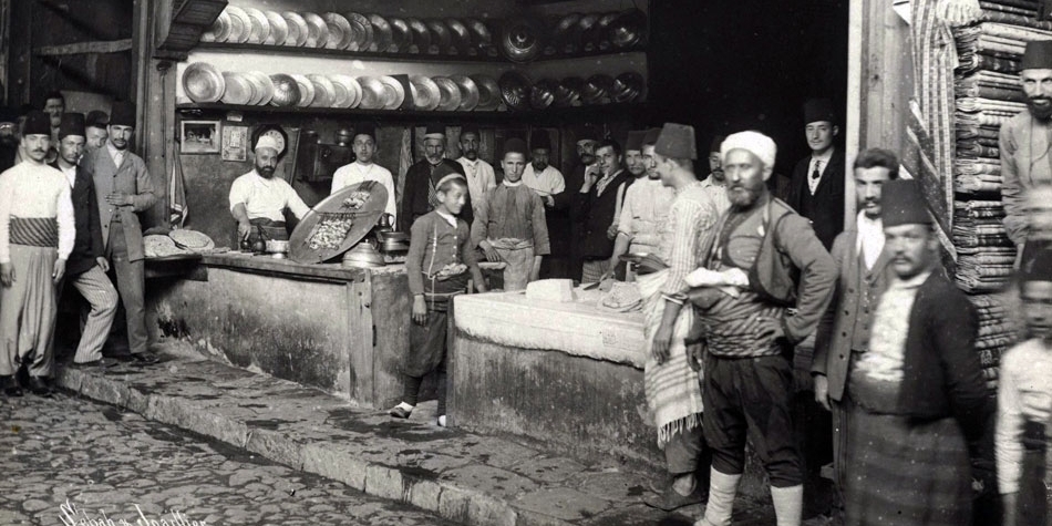 Ortak kültüre bir çeşni:  Ermeni harfli Türkçe yemek kitapları